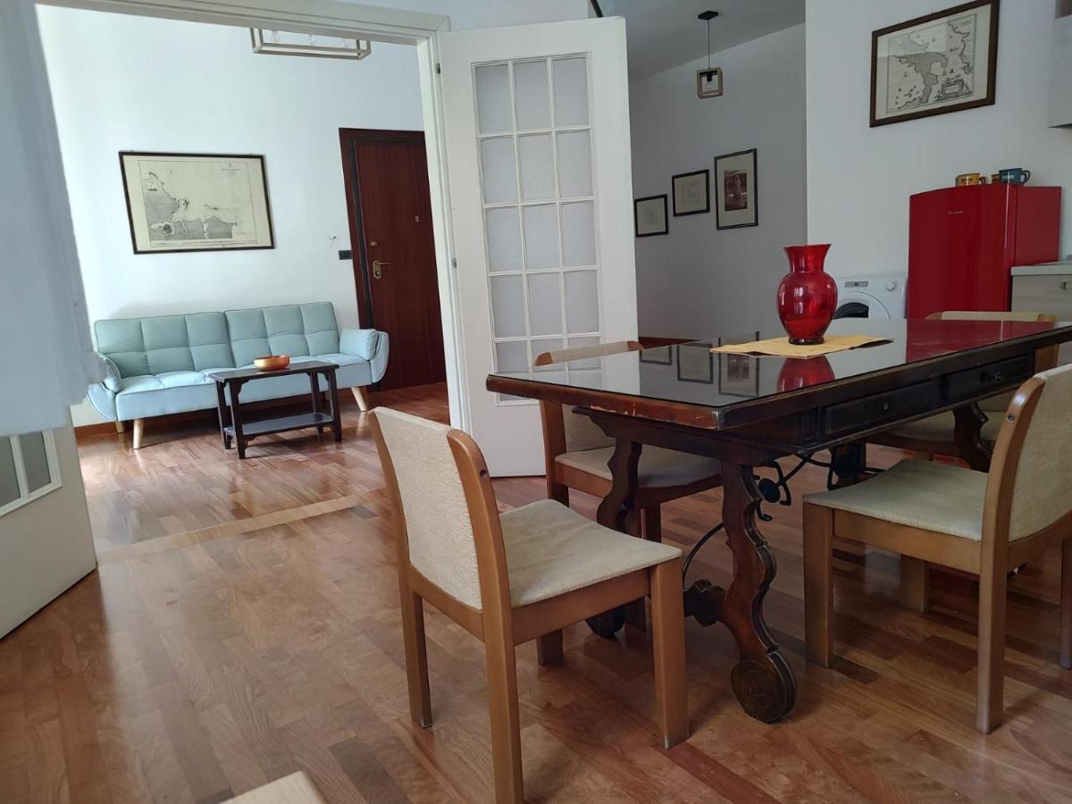 Nel Mezzo Del Cammin Apartment Brindisi Exterior photo